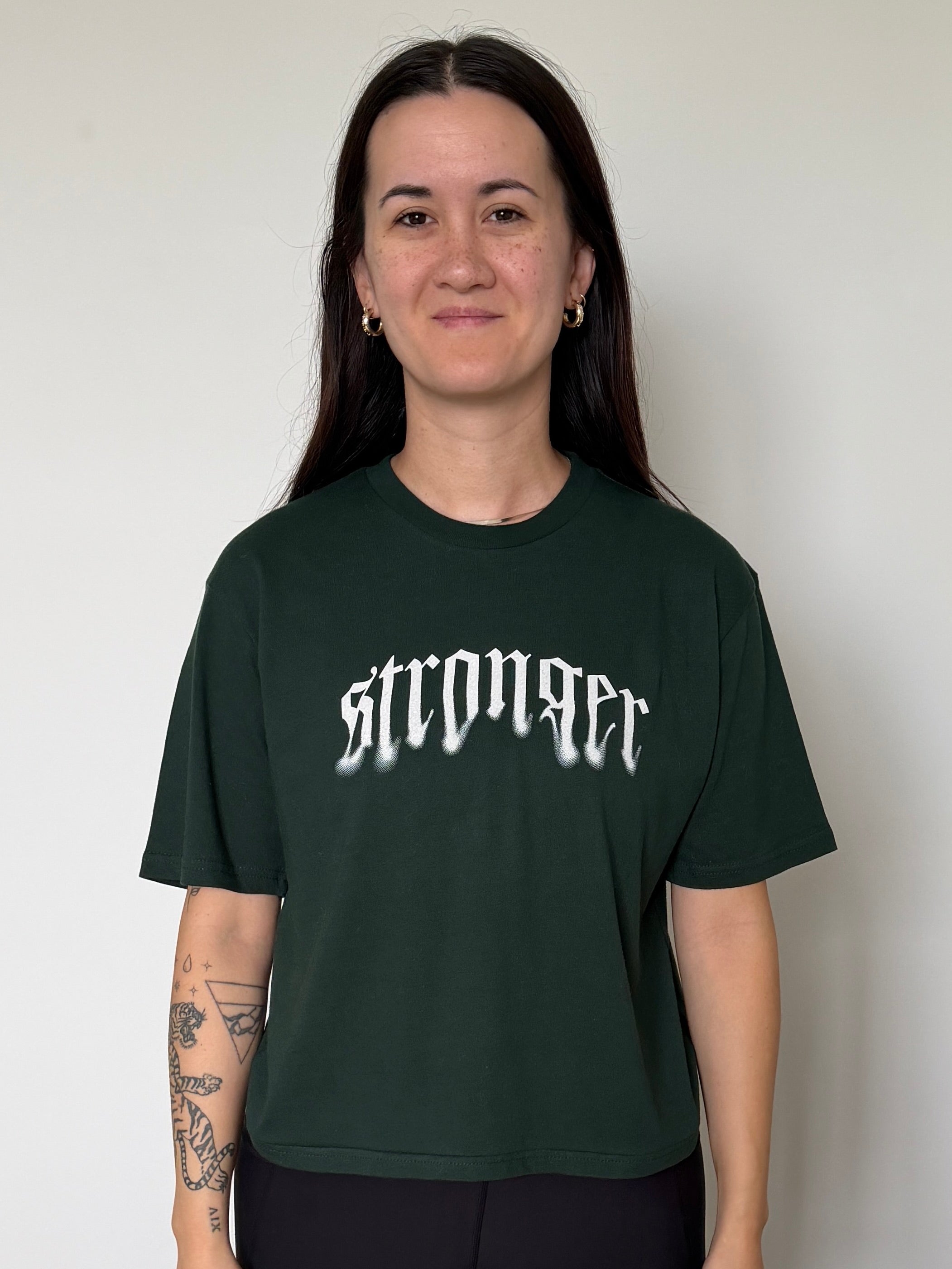 Annie is 5'6" wearing Medium | Emerald | [Minus]